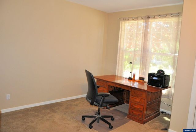 3066 Elliot St NW, Salem, OR 97304