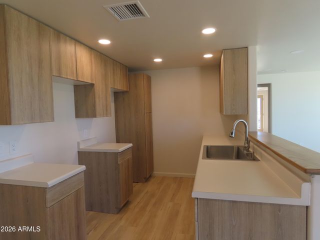 835 W Spray Street, Superior, AZ 85173