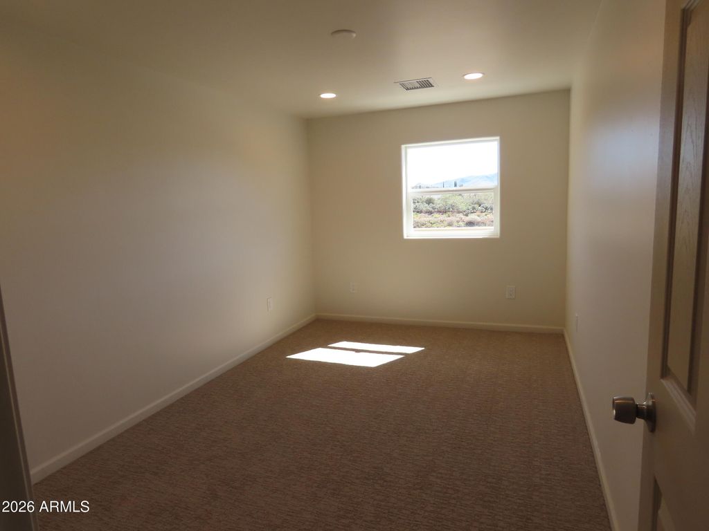 Image 20 of property listing at 835 W Spray Street, Superior, AZ 85173