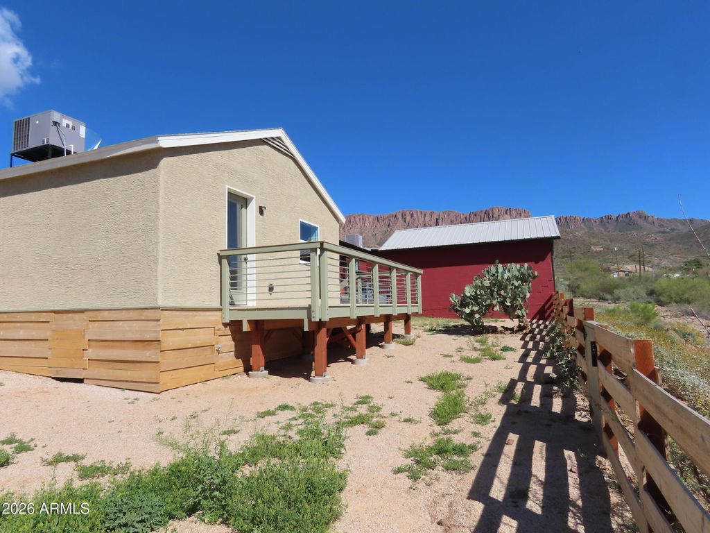 Image 29 of property listing at 835 W Spray Street, Superior, AZ 85173