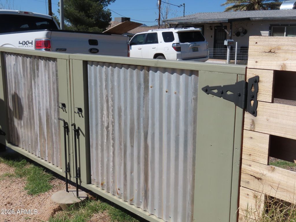 Image 40 of property listing at 835 W Spray Street, Superior, AZ 85173