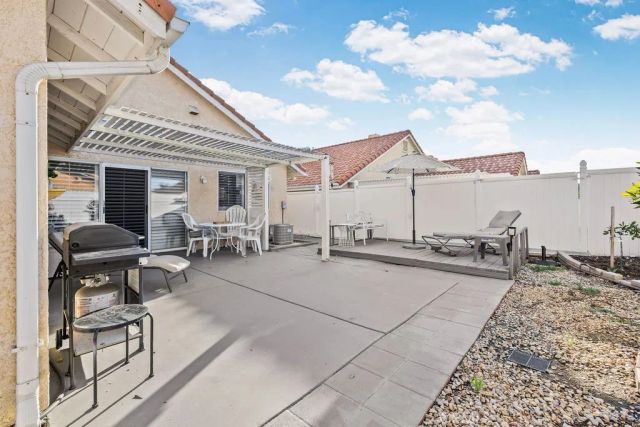 2582 Alegre, Hemet, CA 92545
