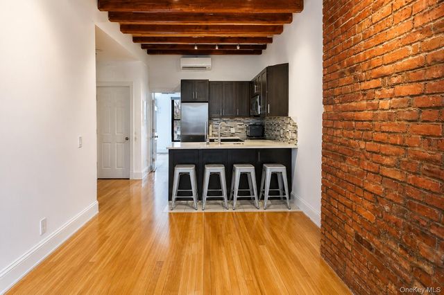 2122 45th Avenue, Long Island City, NY 11101