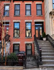 2122 45th Avenue, Long Island City, NY 11101