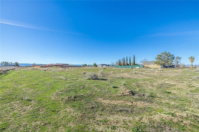 7930 Elder, Rosamond, CA 93560