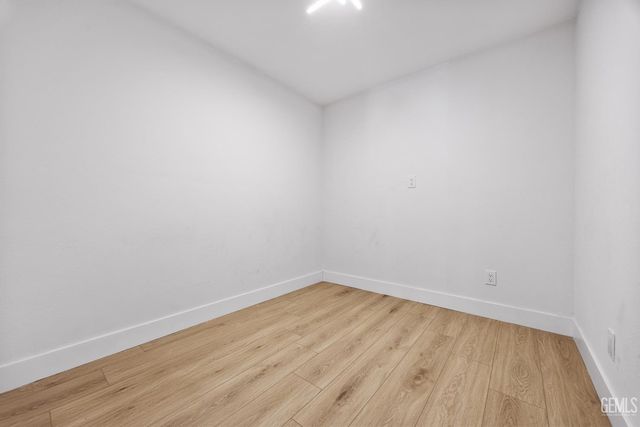 7307 Chilibre Street, Bakersfield, CA 93313