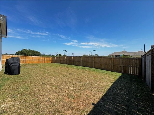 350 Graham Campbell Lane, Statham, GA 30666