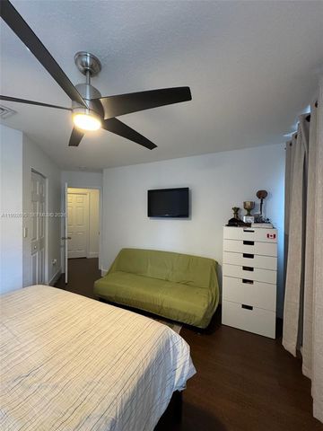 10973 NW 53rd Ln, Doral, FL 33178