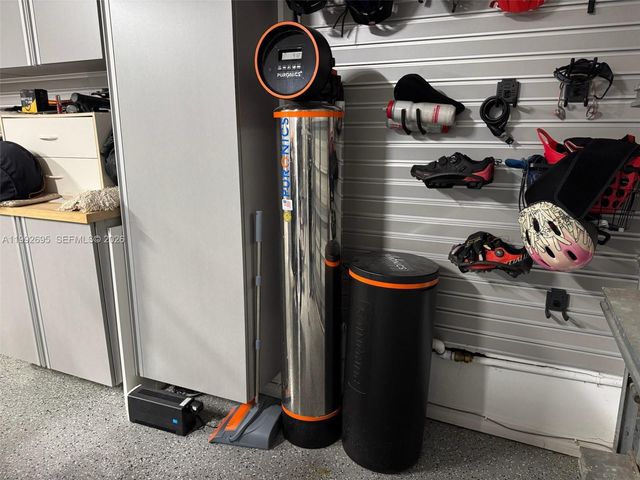 10973 NW 53rd Ln, Doral, FL 33178