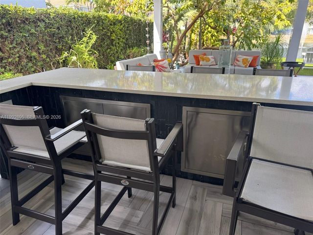 10973 NW 53rd Ln, Doral, FL 33178