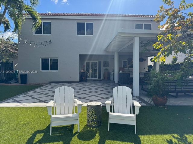 10973 NW 53rd Ln, Doral, FL 33178