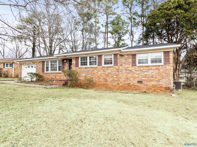 3406 Euclid Circle NW, Huntsville, AL 35810