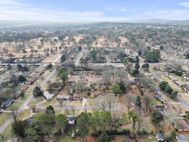 3406 Euclid Circle NW, Huntsville, AL 35810