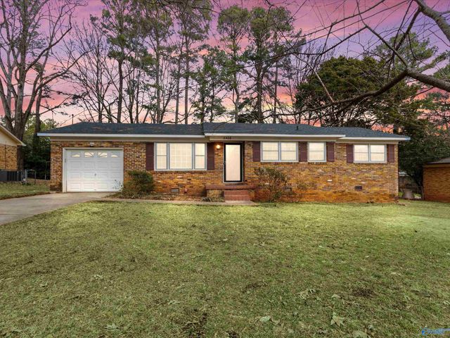 3406 Euclid Circle NW, Huntsville, AL 35810