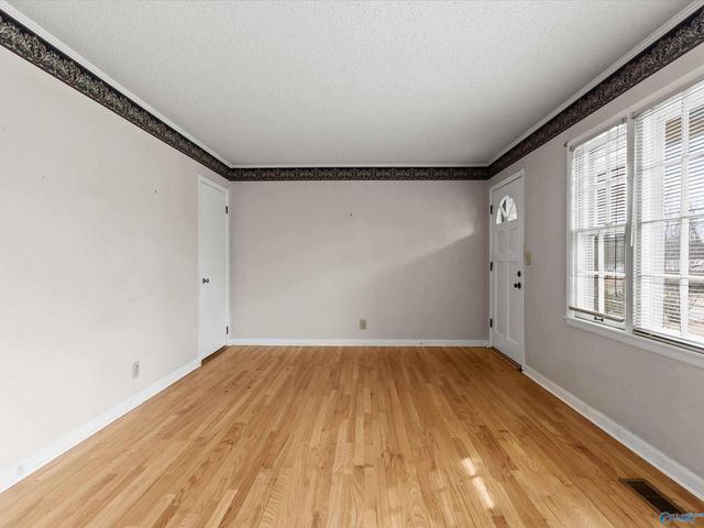 3406 Euclid Circle NW, Huntsville, AL 35810