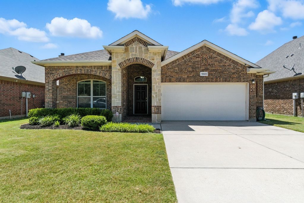 1049 Jodie Drive, Weatherford, TX 76087