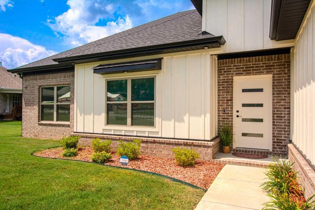 2301 E Maryland Ave, Sherwood, AR 72120