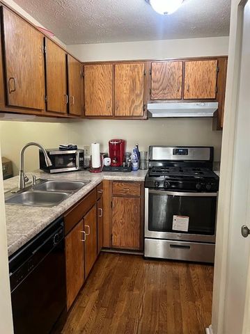 355 Pin Oak Court SW, Marietta, GA 30008