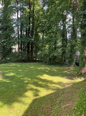 355 Pin Oak Court SW, Marietta, GA 30008