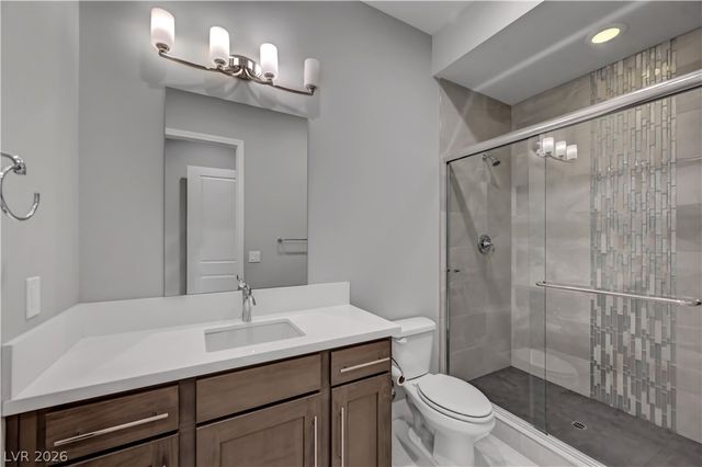 8477 Wolf Mountain Court, Las Vegas, NV 89129