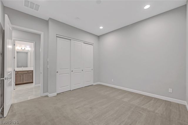 8477 Wolf Mountain Court, Las Vegas, NV 89129