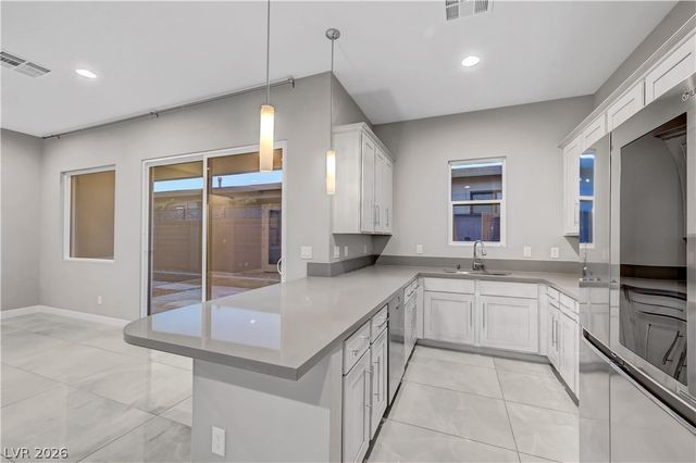 8477 Wolf Mountain Court, Las Vegas, NV 89129