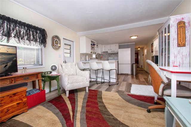 420 49TH STREET E 83, Palmetto, FL 34221