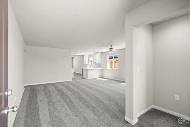 5019 Aliado Court, Bakersfield, CA 93307