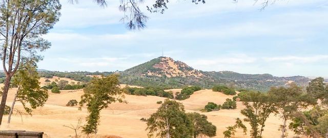 2043 Thomas Dr, Jackson, CA 95642