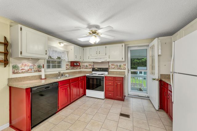 40 Hamlin Court, Laconia, NH 03246