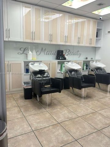 10900 W Flagler Street, Sweetwater, FL 33174