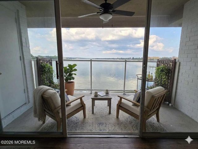 138 Bodman Place 11, Red Bank, NJ 07701