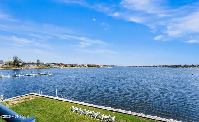 138 Bodman Place 11, Red Bank, NJ 07701