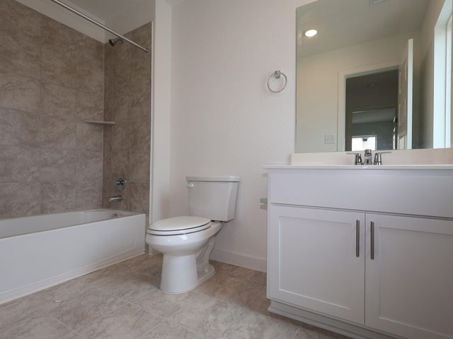 587 Bishop Wood RD, Dripping Springs, TX 78620
