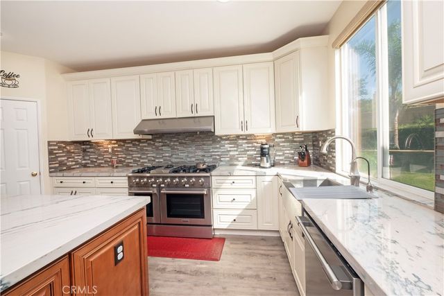 7505 Blue Mist Court, Fontana, CA 92336