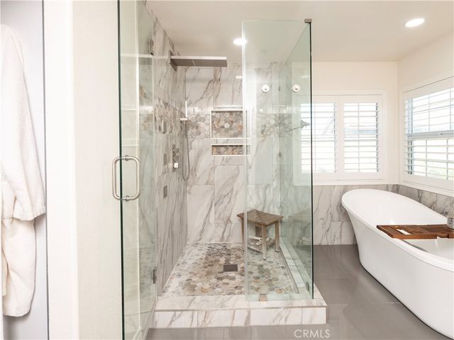 7505 Blue Mist Court, Fontana, CA 92336