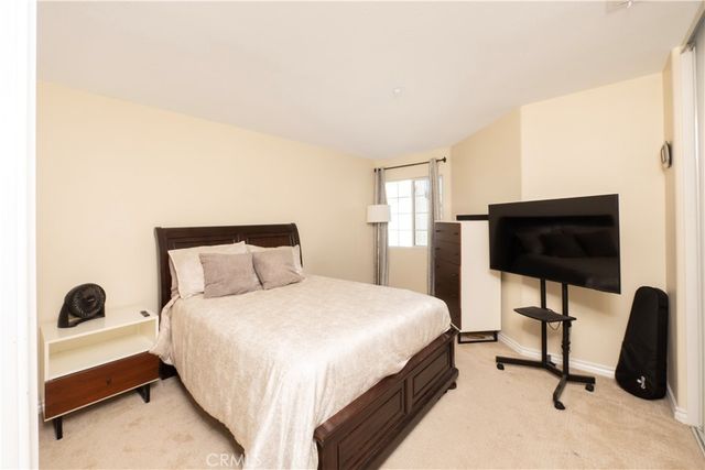 7505 Blue Mist Court, Fontana, CA 92336