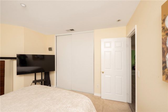 7505 Blue Mist Court, Fontana, CA 92336