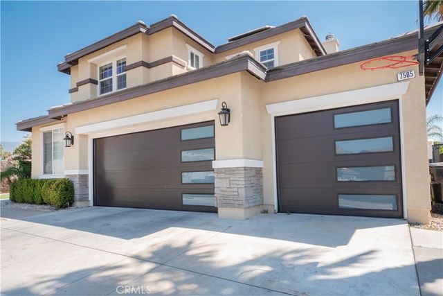 7505 Blue Mist Court, Fontana, CA 92336