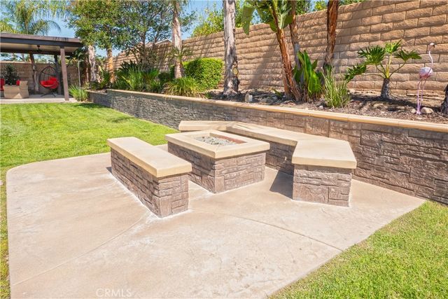 7505 Blue Mist Court, Fontana, CA 92336