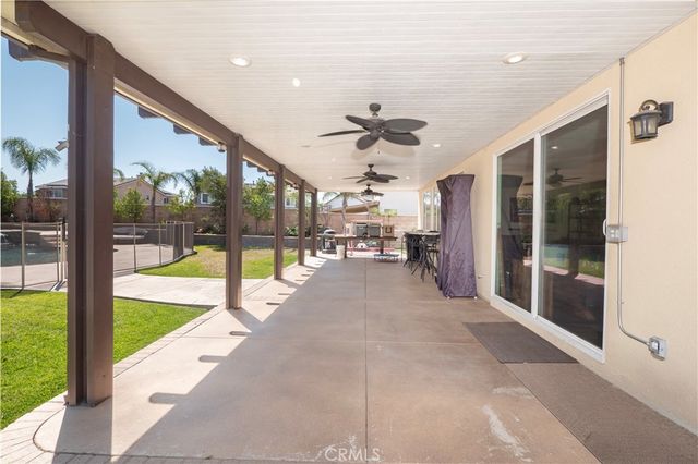 7505 Blue Mist Court, Fontana, CA 92336