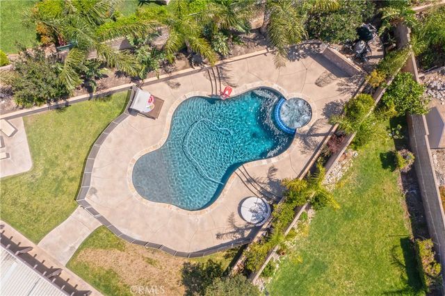 7505 Blue Mist Court, Fontana, CA 92336