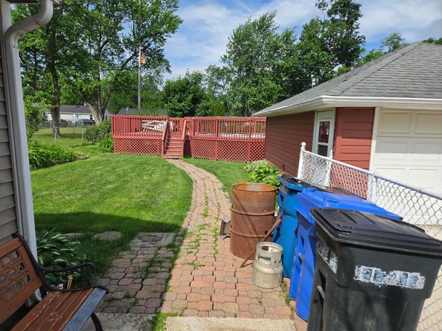 309 Maple Lane, Crown Point, IN 46307