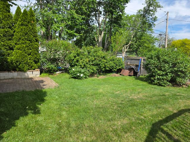 309 Maple Lane, Crown Point, IN 46307