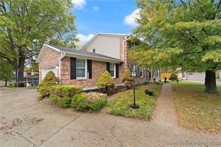 30 Doebrook Court, New Albany, IN 47150