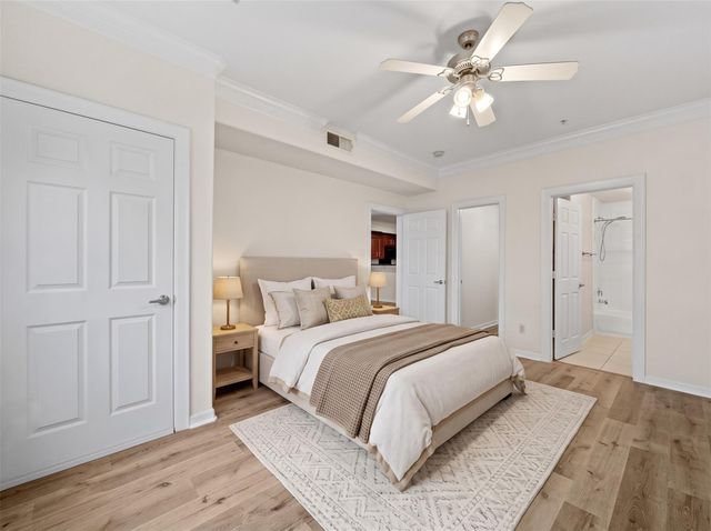 6611 W Sam Houston Parkway S 1E, Houston, TX 77072