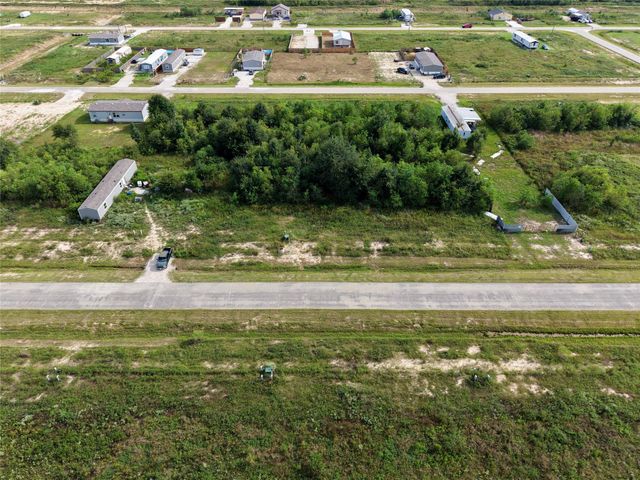 988 Road 5858, Dayton, TX 77327