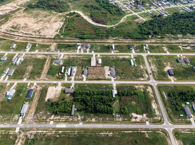988 Road 5858, Dayton, TX 77327