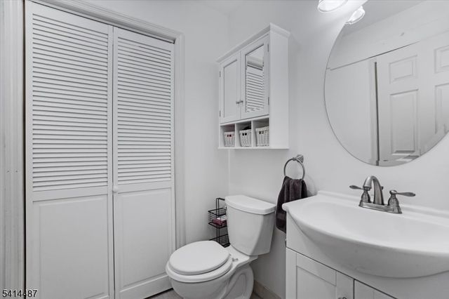 113 Stonyridge Dr 113, Lincoln Park Boro, NJ 07035