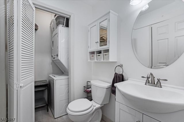 113 Stonyridge Dr 113, Lincoln Park Boro, NJ 07035